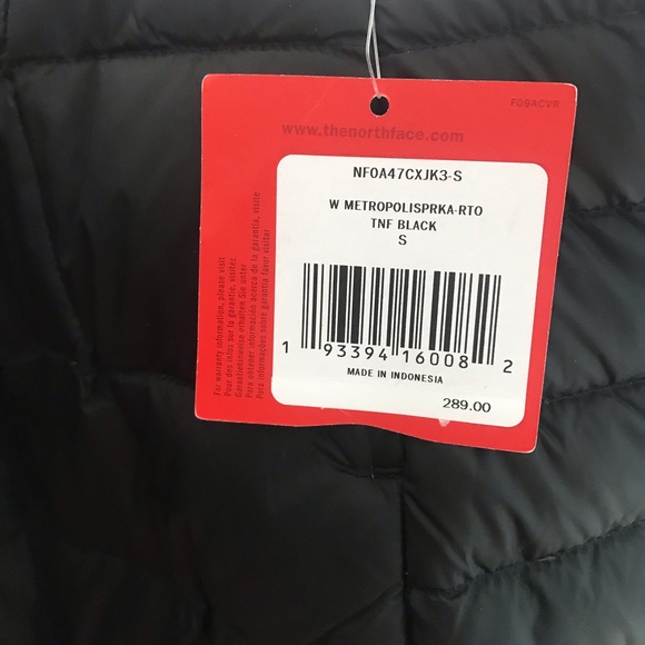 TNF 550 Fill Metropolis Parka TNF Black - Picture 5 of 8